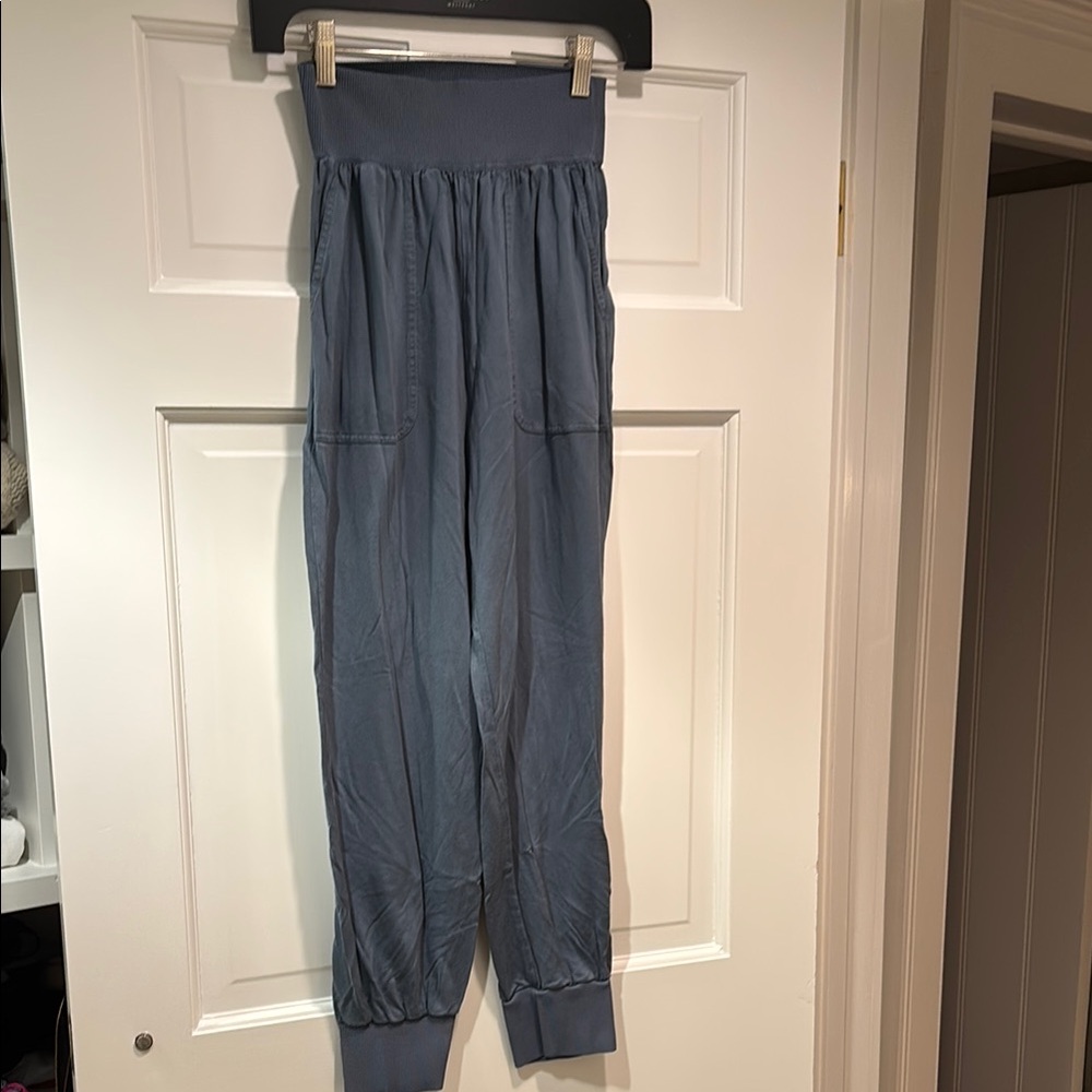 Theory Slate Blue Ribbed Top